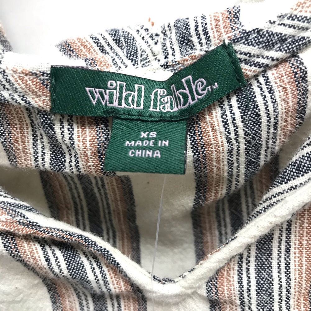 Shirt - Picture 4 of 4